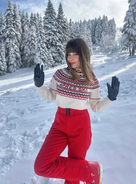 Chic and Functional Women’s Ski Fashion for 2025