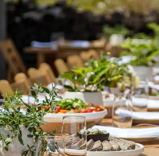 How to Host an Unforgettable Corporate Event