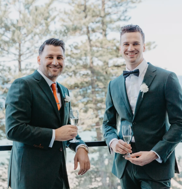 Top Wedding Suit Trends for Grooms in 2025