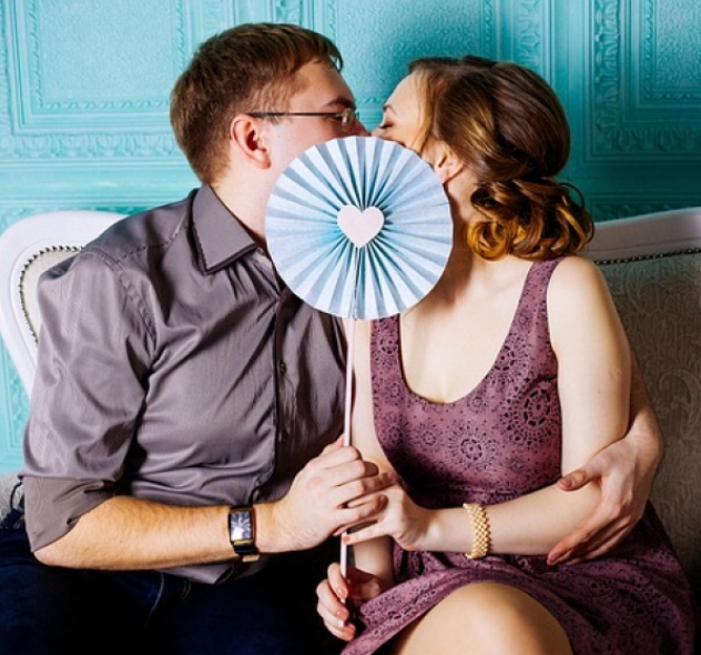 How to Impress a Foreign Lady on Your Date: Essential Tips