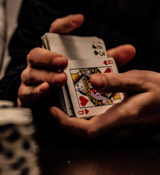 How to Host the Ultimate Guys’ Poker Night: Tips and Ideas