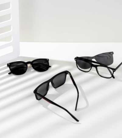 The Timeless Appeal of Designer Sunglasses: A Fashion Essential