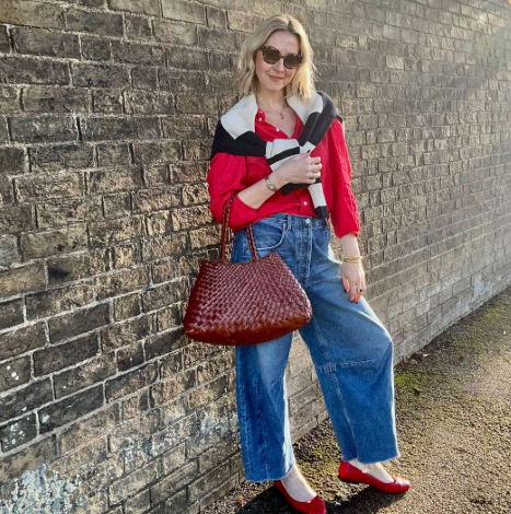 Mood-Boosting Fashion Trends: Bringing Joy and Vibrancy to Your Wardrobe