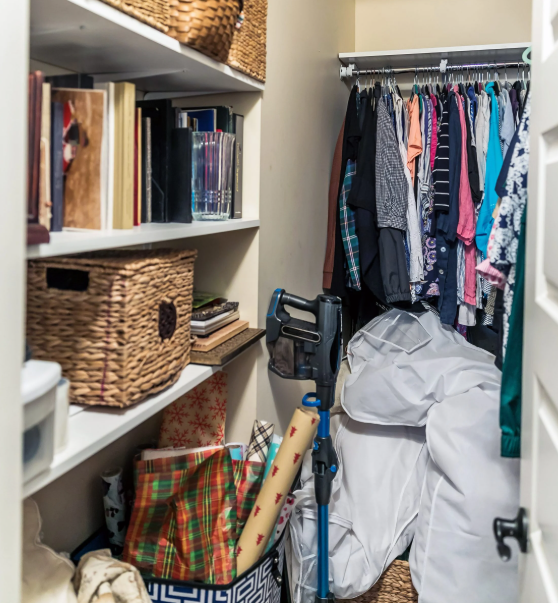 Clever Clothes Storage Tips for Apartment Living Moms