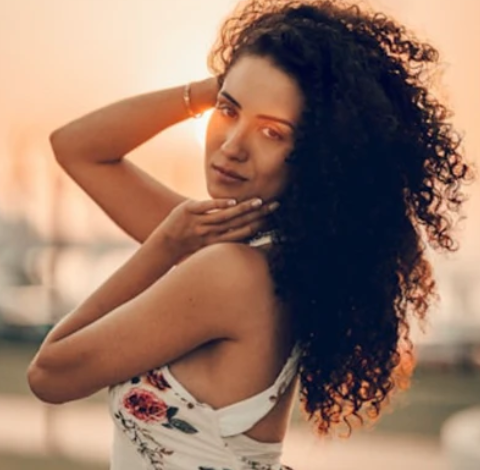 Mastering the Art of Perfect Curls: A Step-by-Step Guide