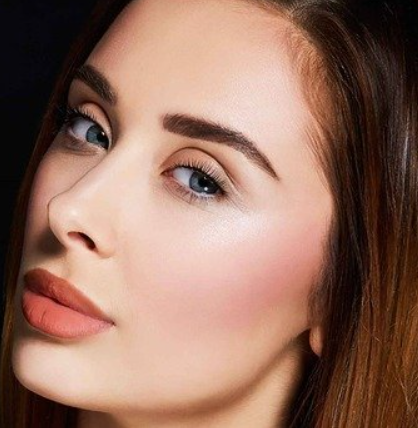 Essential Foundation Tips for a Flawless Look